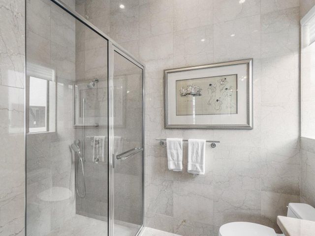 Home for sale at 7172 Valencia Drive - photo 6850153