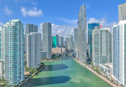 Apartment #L-822 at Met 1