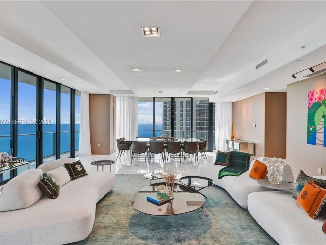 Apartment for sale  Unit #16 - photo 7494435