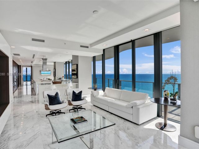 Apartment for sale  Unit #16 - photo 7494444