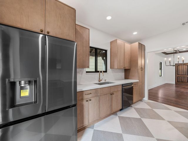 Home for sale at 342 Malverne Road - photo 6857874