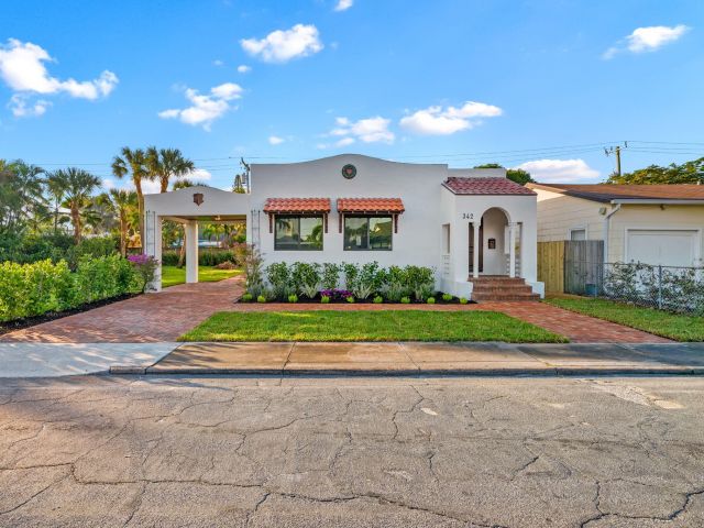 Home for sale at 342 Malverne Road - photo 6857878