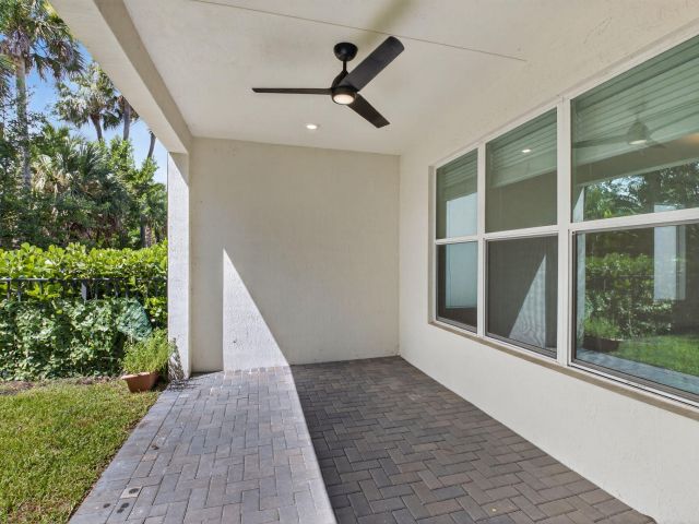 Home for rent at 4280 Buttonwood Drive - photo 6866404