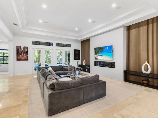 Home for rent at 17662 Cadena Drive - photo 6854493