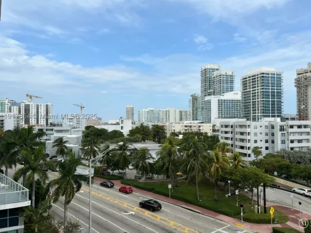 1-bedroom condo for rent in Miami Beach - 6620 Indian Creek Dr 617 - MondialRealty
