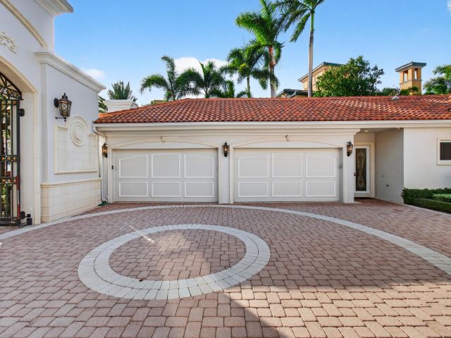 Home for rent at 331 Mizner Lake Estates Drive - photo 6850086