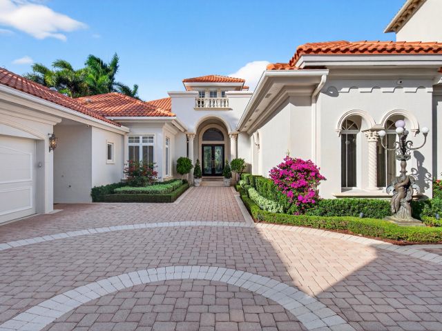 Home for rent at 331 Mizner Lake Estates Drive - photo 6850087