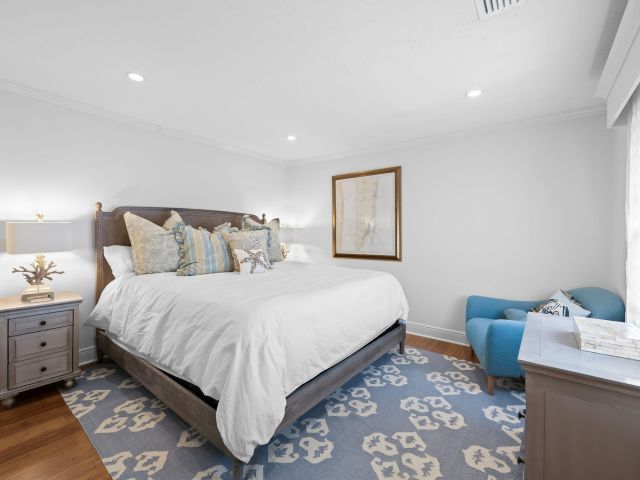 Home for sale at 713 SE 25th Avenue - photo 6888113