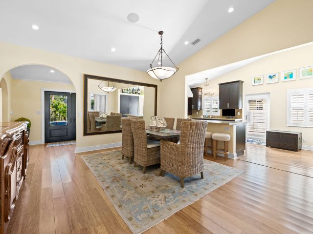 Home for sale at 713 SE 25th Avenue - photo 6888120