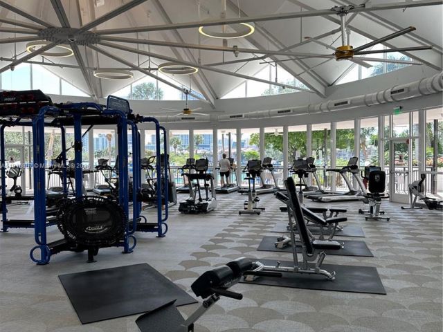 2-bedroom condo for sale in Hallandale Beach - 2500 Parkview Dr 517 - MondialRealty