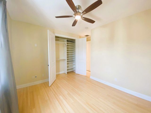 Home for rent at 50 Via Poinciana Lane - photo 6850106