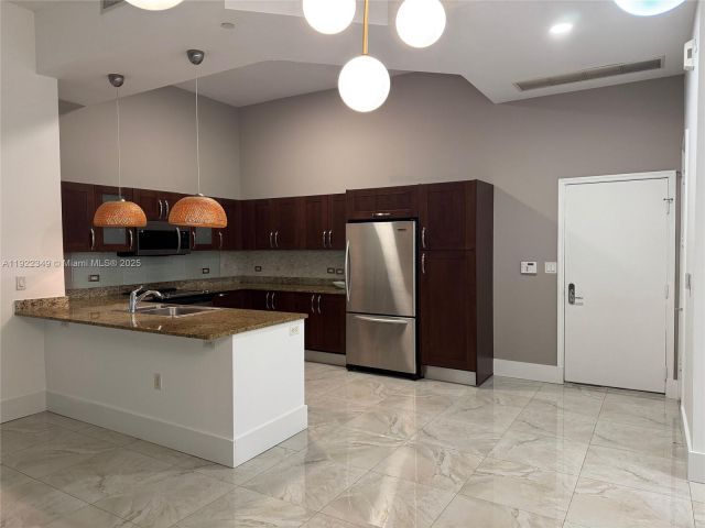 Apartment for sale  Unit #104 - photo 6840230