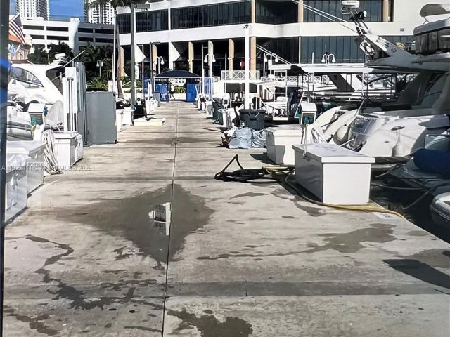 Apartment for rent  Unit #A-1856 - photo 6841674