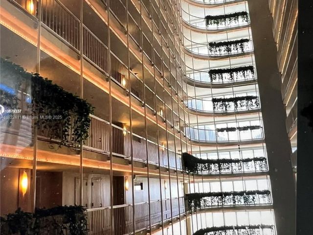 Apartment for rent  Unit #A-1856 - photo 6841676