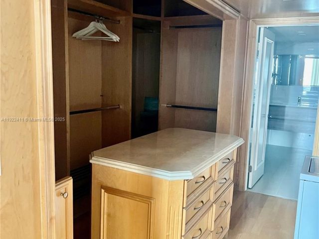 Apartment for rent  Unit #A-1856 - photo 6841680