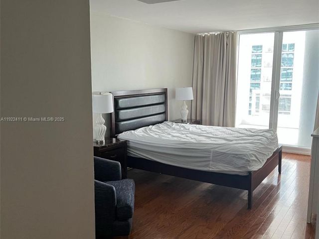 Apartment for rent  Unit #A-1856 - photo 6841682