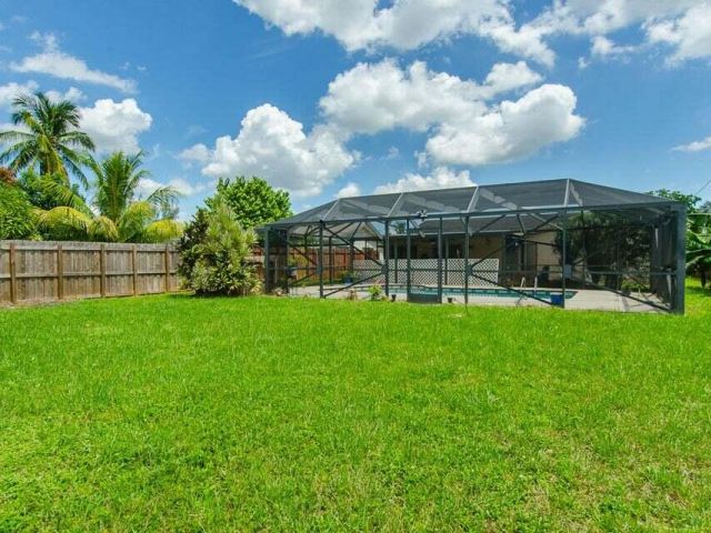 Home for rent at 22191 SW 60th Avenue - photo 6850129