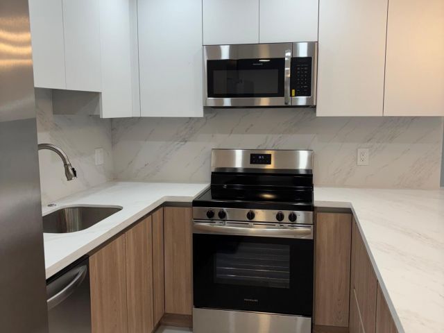 Home for rent at 790 Sarazen Drive - photo 6849872