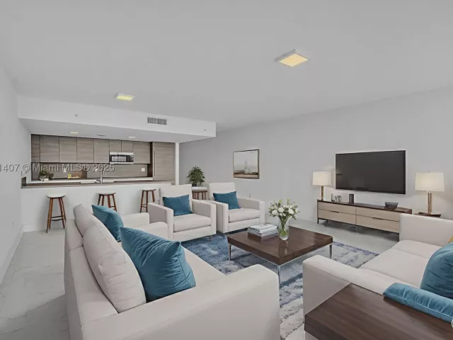 3-bedroom condo for sale in Sunny Isles Beach - 400 Sunny Isles Blvd 1519 - MondialRealty