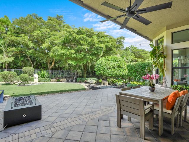 Home for sale at 8461 Hawks Gully Avenue - photo 6866102