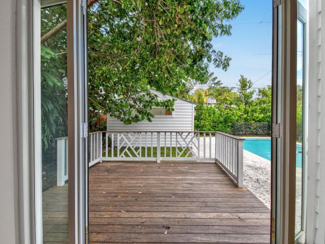 Home for rent at 845 Sunset Road - photo 6848382