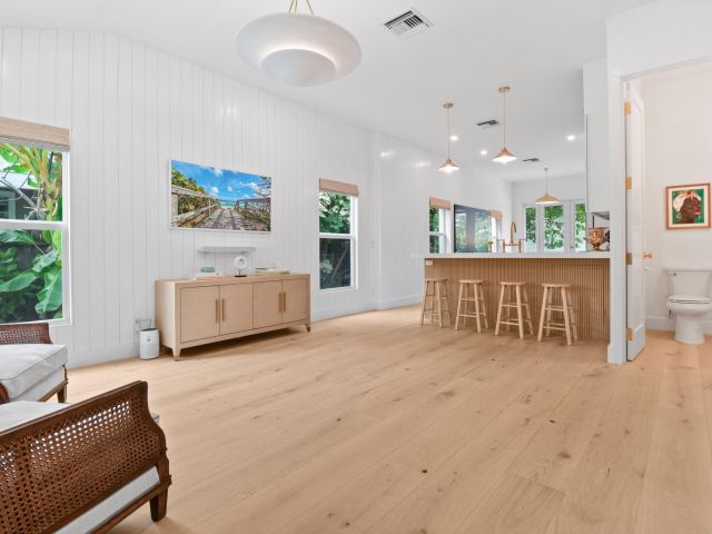 Home for rent at 845 Sunset Road - photo 6848387