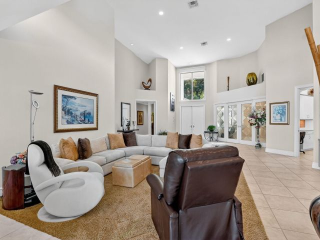 Home for sale at 7567 Rexford Road - photo 6861982