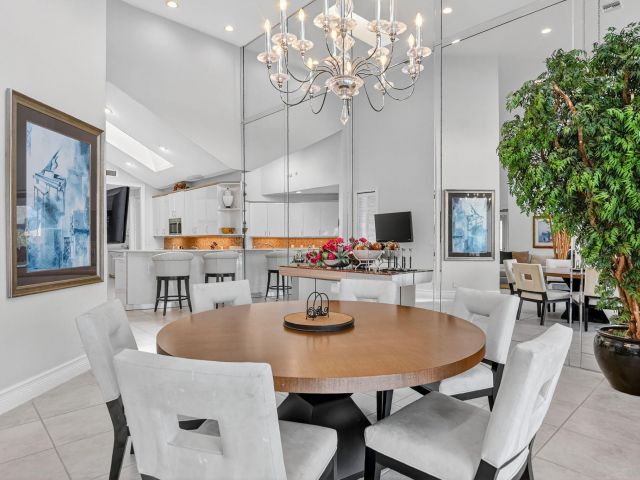 Home for sale at 7567 Rexford Road - photo 6861988