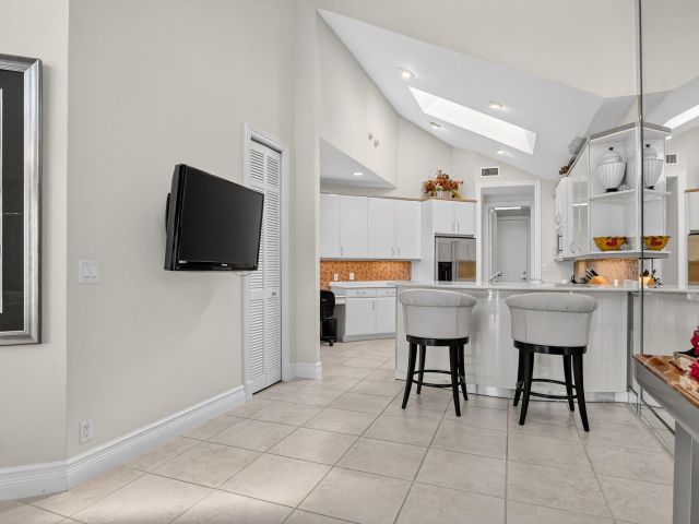 Home for sale at 7567 Rexford Road - photo 6861989