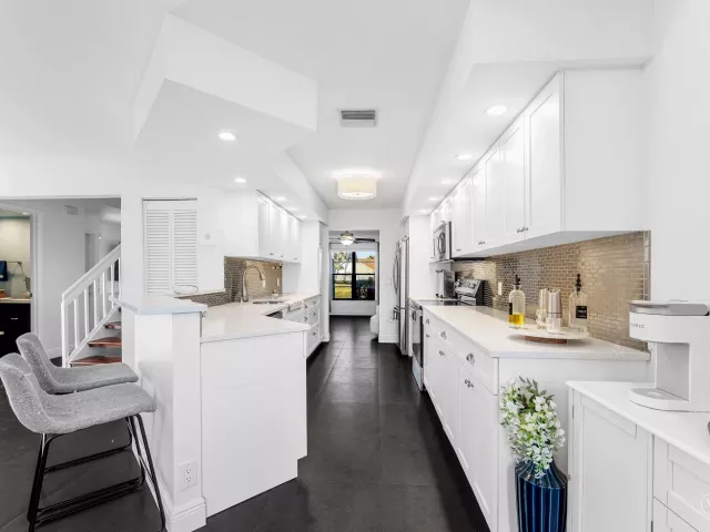 3-bedroom home for sale in Boca Raton - 19931 Villa Lante Place - MondialRealty