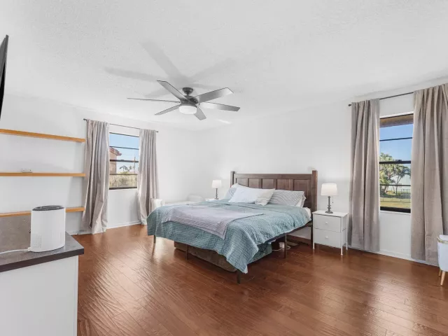 3-bedroom home for sale in Boca Raton - 19931 Villa Lante Place - MondialRealty