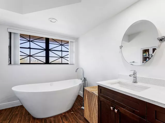 3-bedroom home for sale in Boca Raton - 19931 Villa Lante Place - MondialRealty