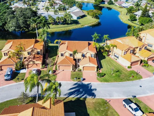 3-bedroom home for sale in Boca Raton - 19931 Villa Lante Place - MondialRealty