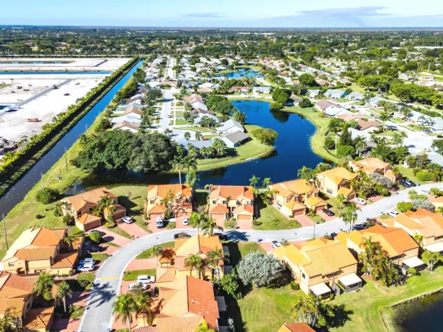 3-bedroom home for sale in Boca Raton - 19931 Villa Lante Place - MondialRealty
