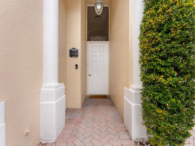 Home for sale at 22831 Warrick Wood Court - photo 6848608