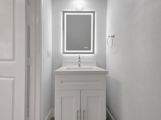 Home for rent at 1635 N Federal Highway - photo 6866511