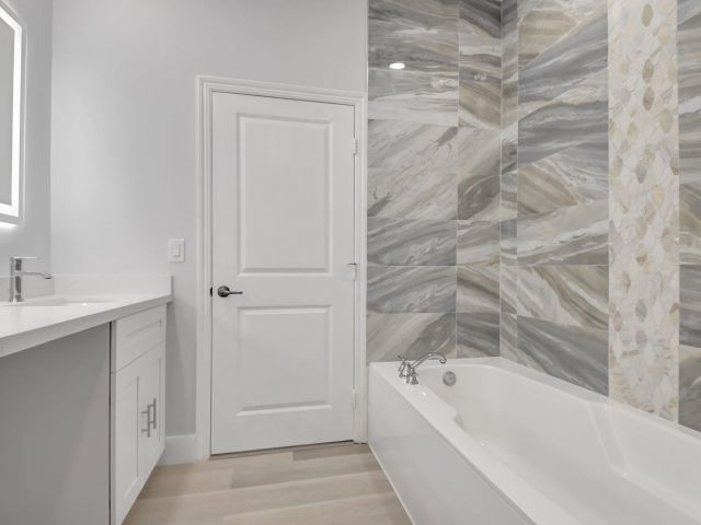 Home for rent at 1635 N Federal Highway - photo 6866515