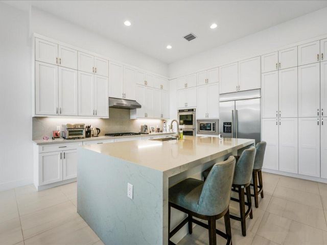 Home for rent at 9093 Chauvet Way - photo 6848599