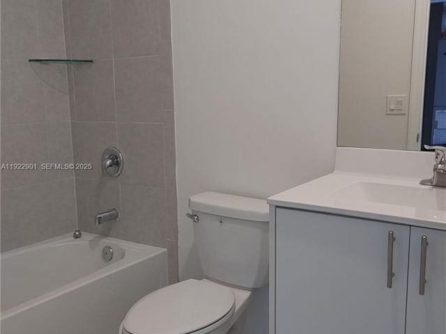 3-bedroom home for rent in Homestead - 1766 SE 26th Rd - MondialRealty