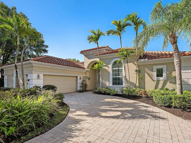 Home for rent at 8988 Lakes Boulevard - photo 6848415