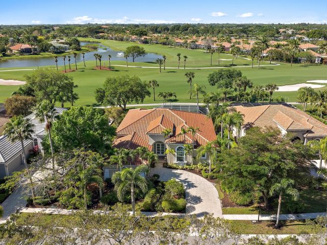 Home for rent at 8988 Lakes Boulevard - photo 6848421