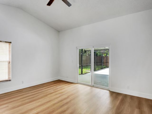 Home for rent at 20977 Country Creek Drive - photo 6848648