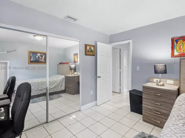 4-bedroom home for sale in Homestead - 20851 SW 242nd St - MondialRealty