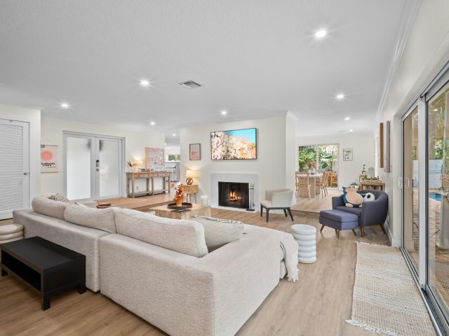 Home for rent at 2421 SW 29th Way - photo 6867533