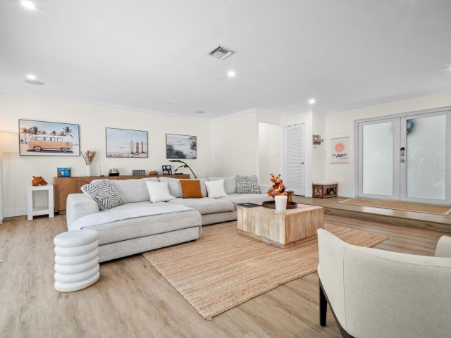 Home for rent at 2421 SW 29th Way - photo 6867534