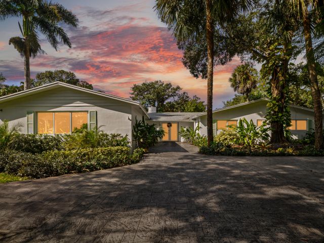 Home for rent at 2421 SW 29th Way - photo 6867548