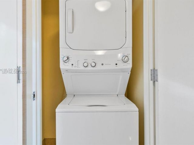 condo for sale in Sunny Isles Beach - 18001 Collins Ave 717 - MondialRealty