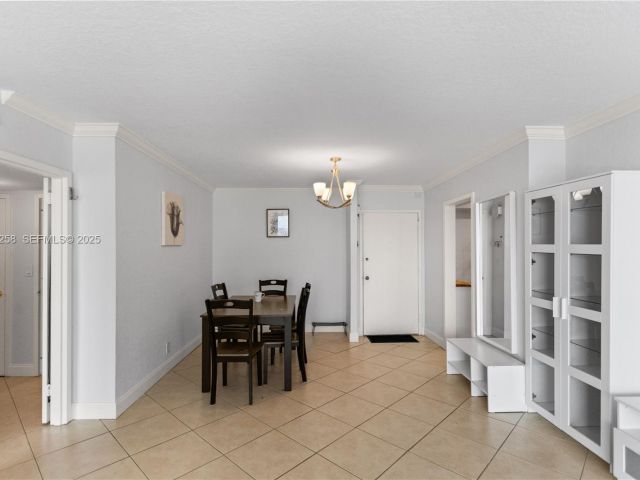 2-bedroom condo for rent in Hallandale Beach - 2030 S Ocean Dr 1710 - MondialRealty