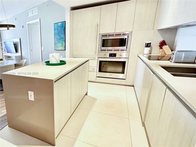 Apartment for sale  Unit #2306 - photo 6845449