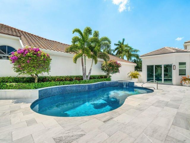 Home for rent at 3506 NW Clubside Circle - photo 6862007